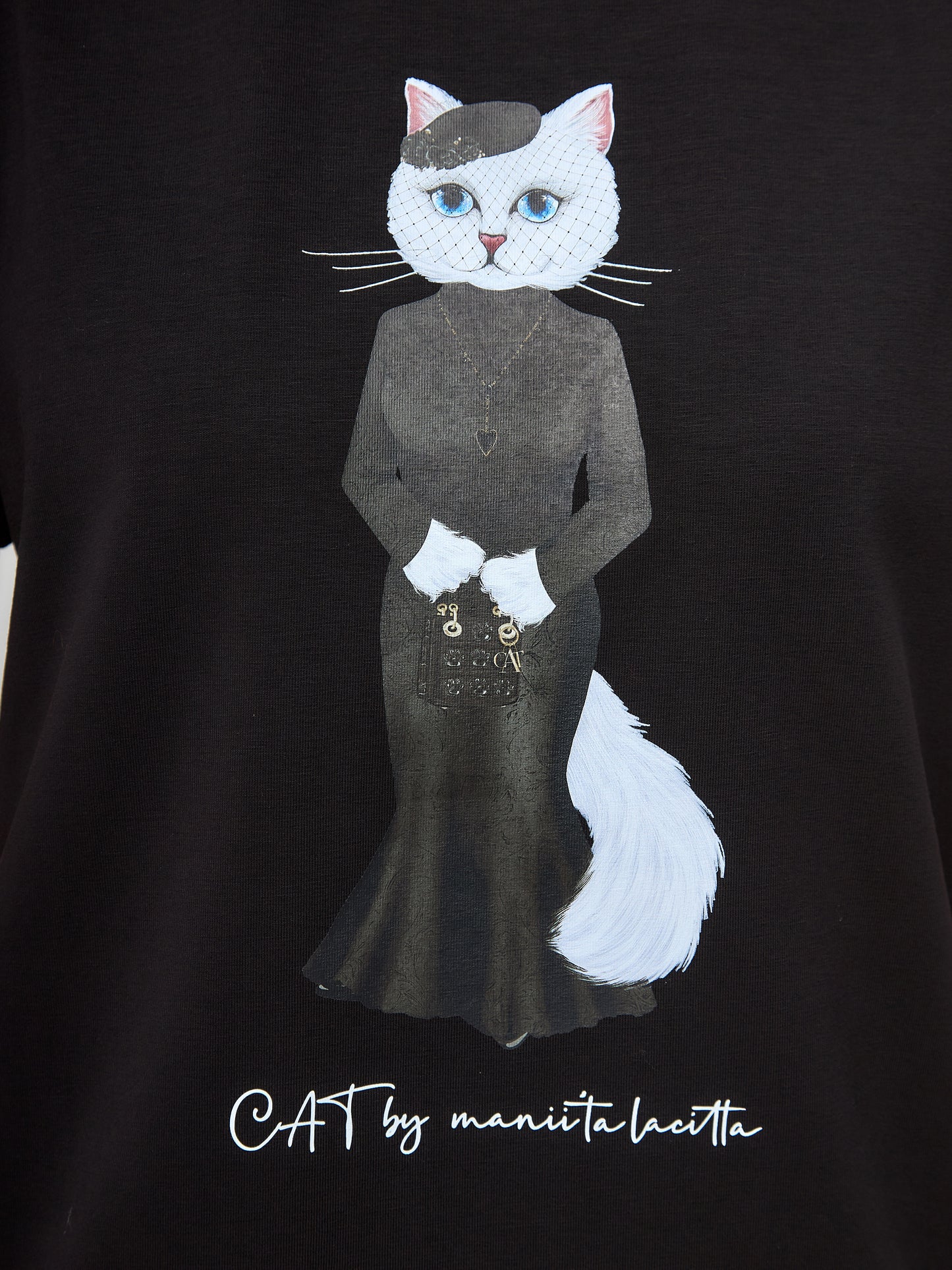 Black Printed T-shirt  CAT IN BLACK