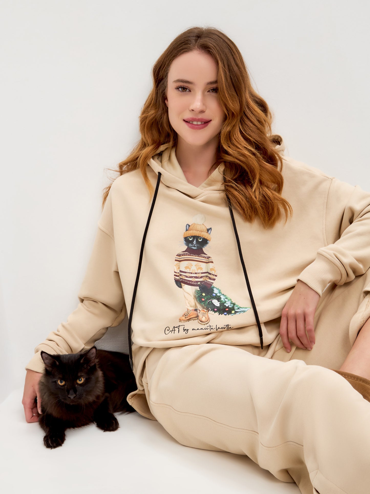 Beige Printed Oversized Hoodie CHRISTMAS CAT