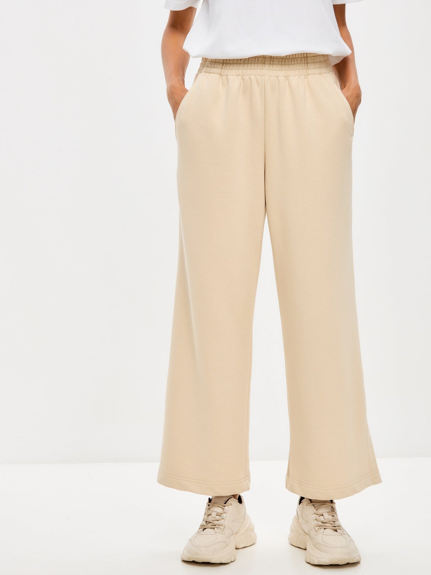 Beige Women's culottes CAT - Maniita Lacitta