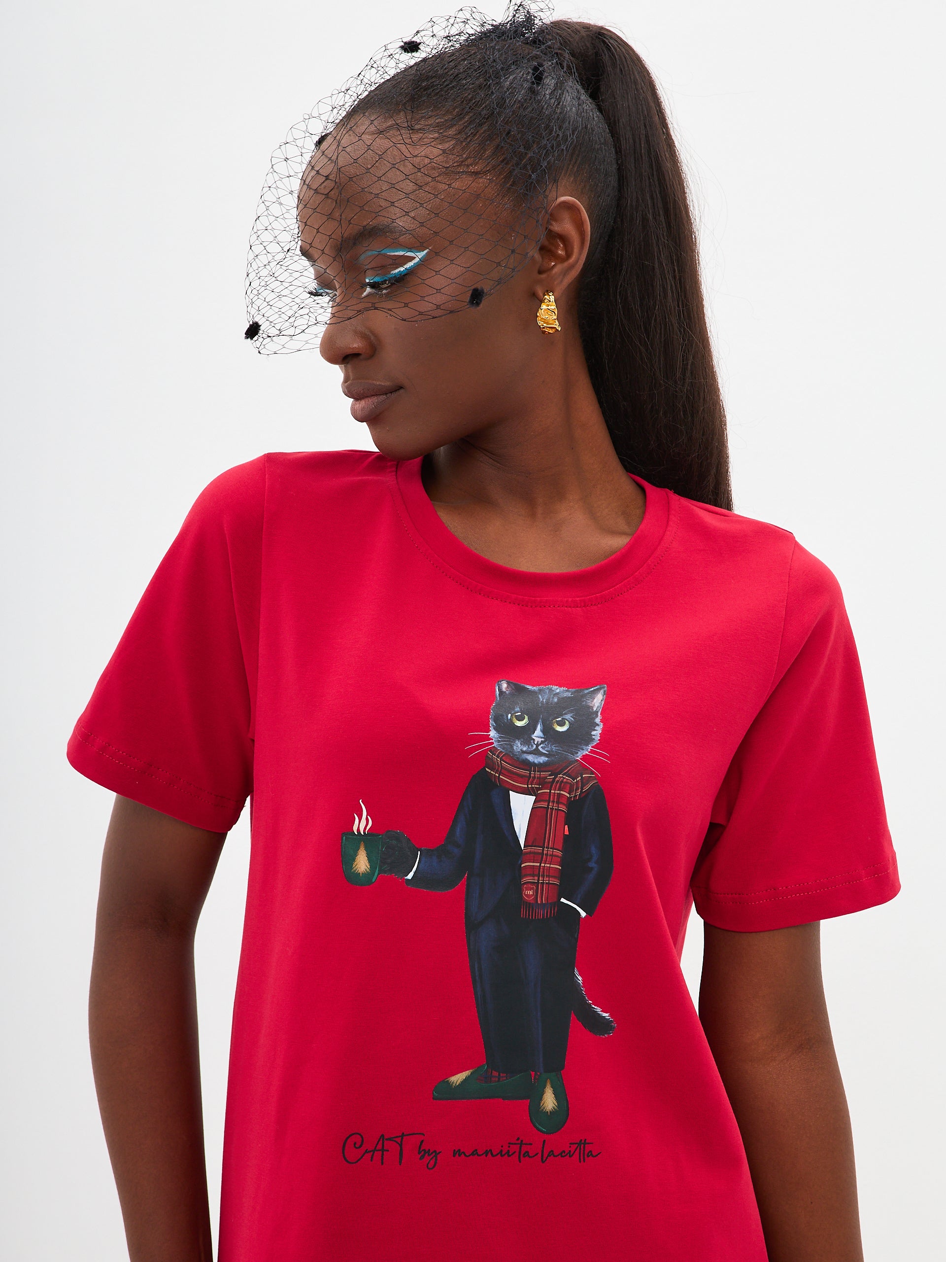 Christmas set: women's red T-shirt with a black Cat and a black tulle maxi skirt - Maniita Lacitta