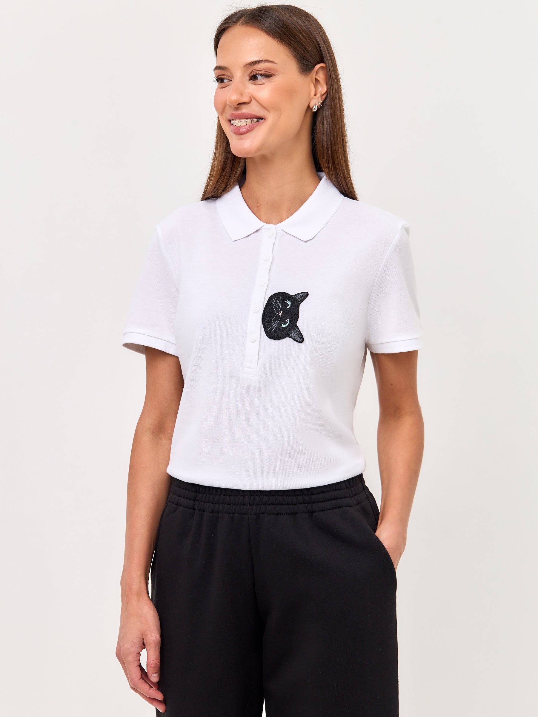 Set: women's white polo shirt with a black cat and black wide-leg sweatpants - Maniita Lacitta